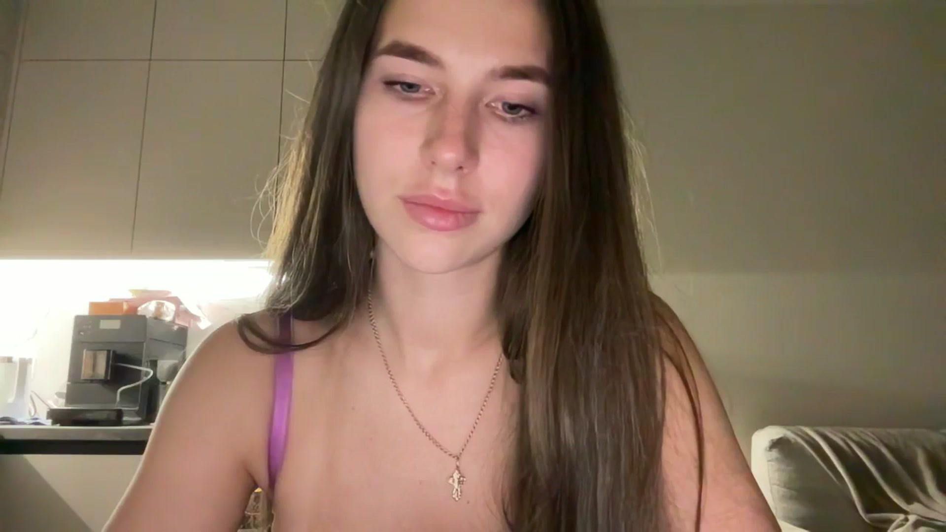 kissfreeze video thumbnail