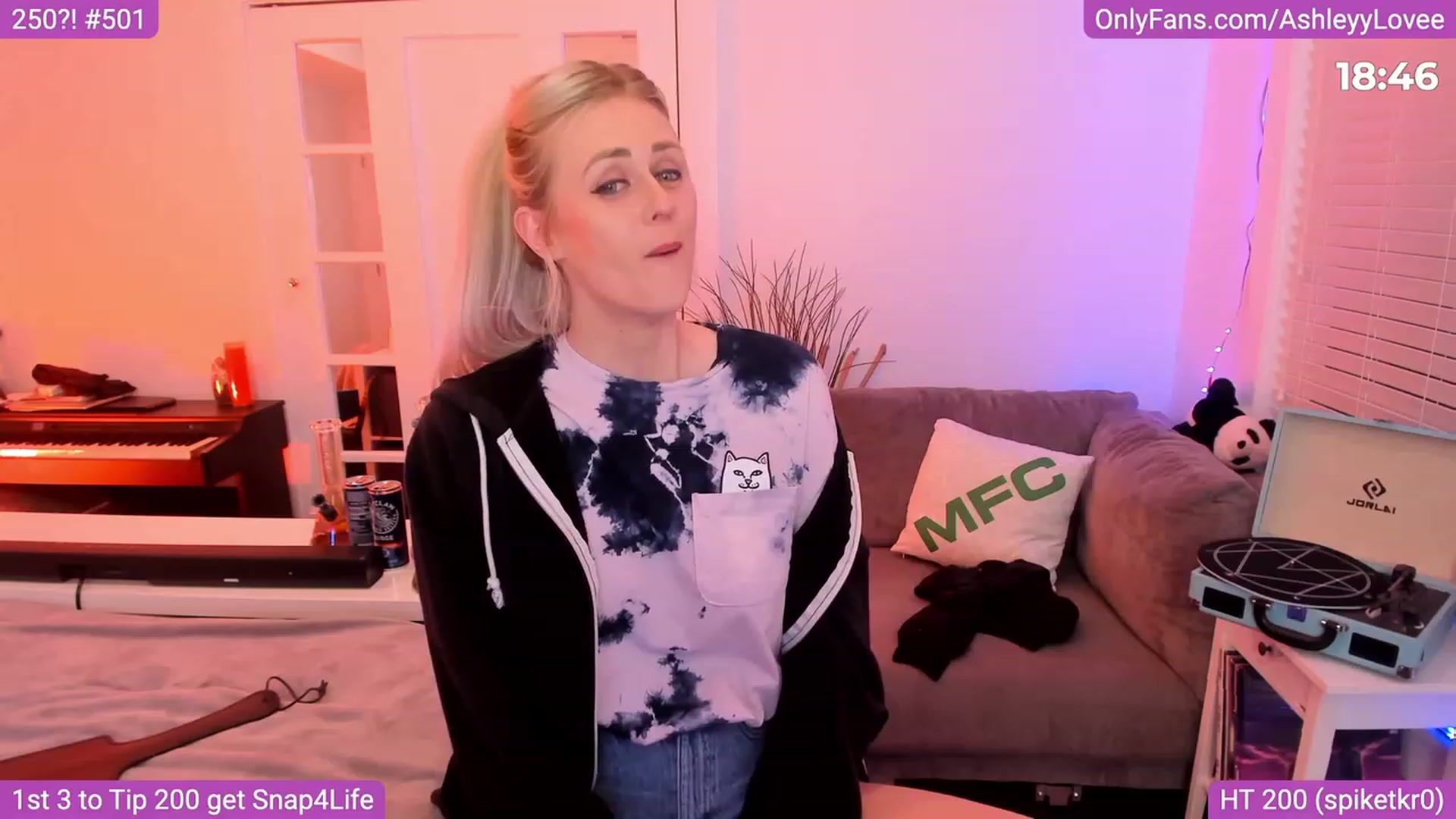 AshleyyLovee video thumbnail