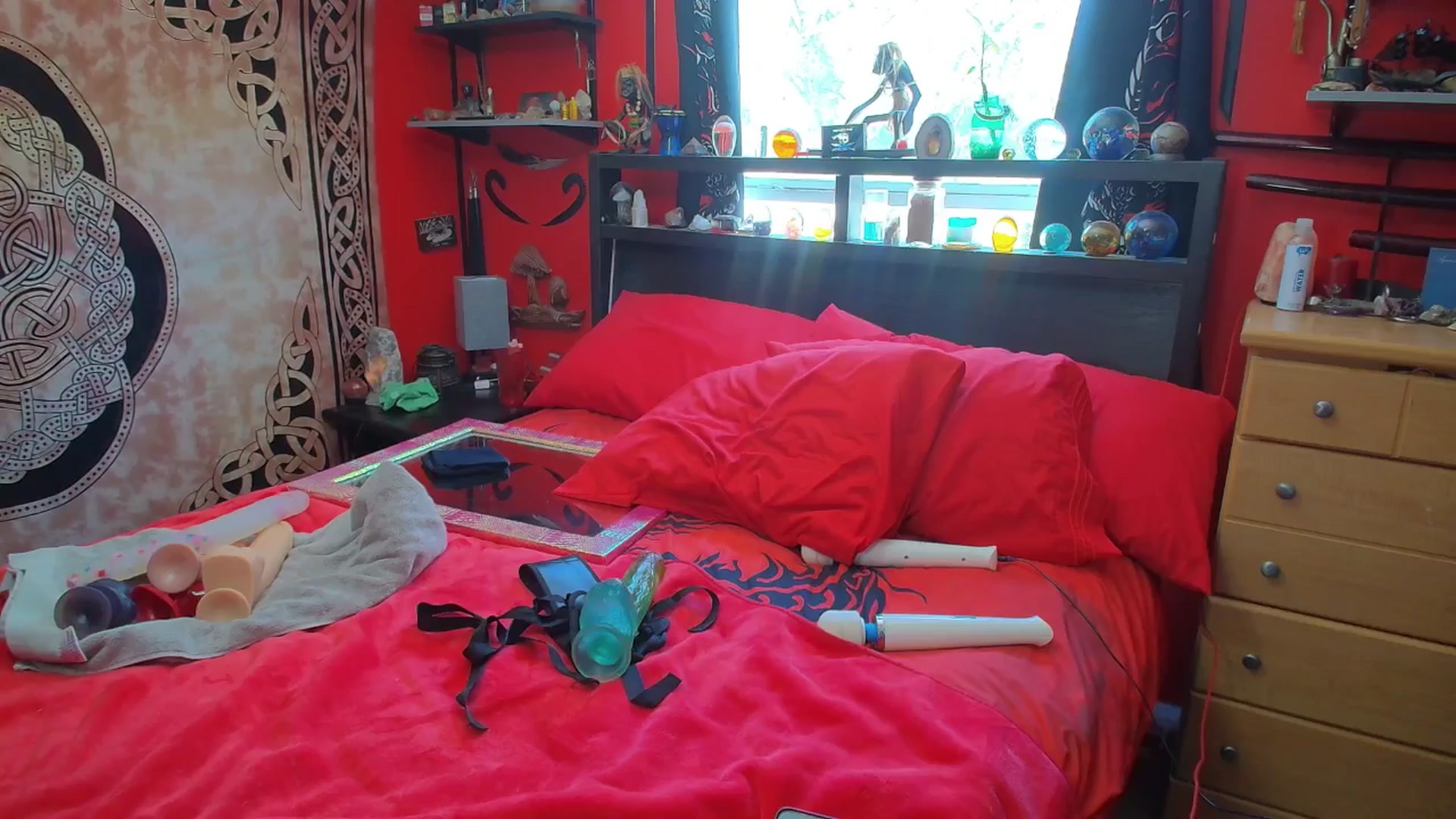 HollyHanna video thumbnail