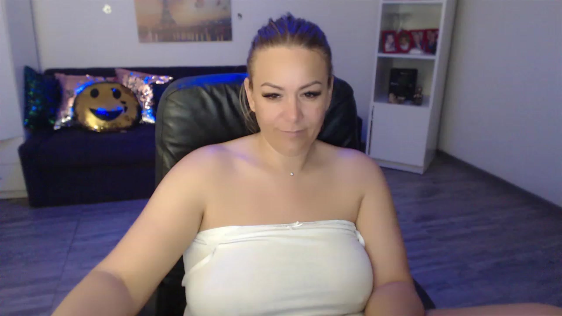 A_baby_Boo video thumbnail
