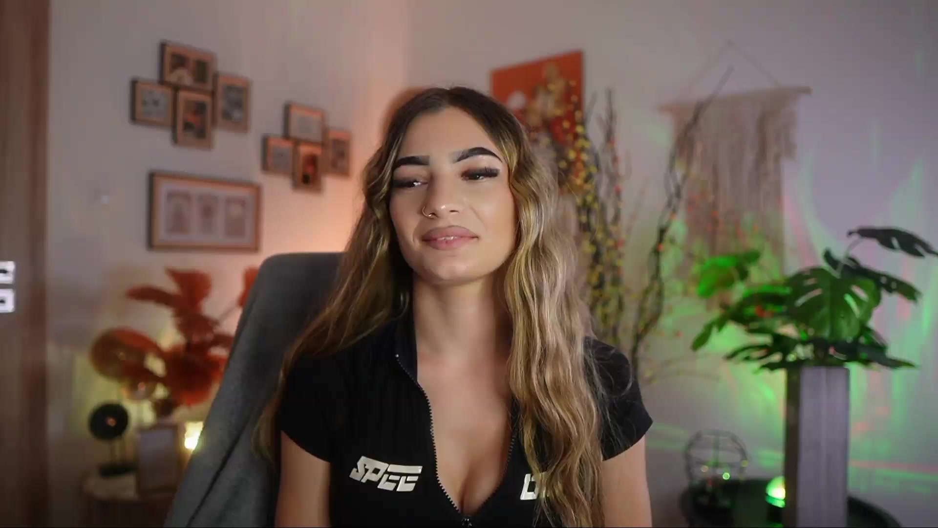 Anna_Brie video thumbnail
