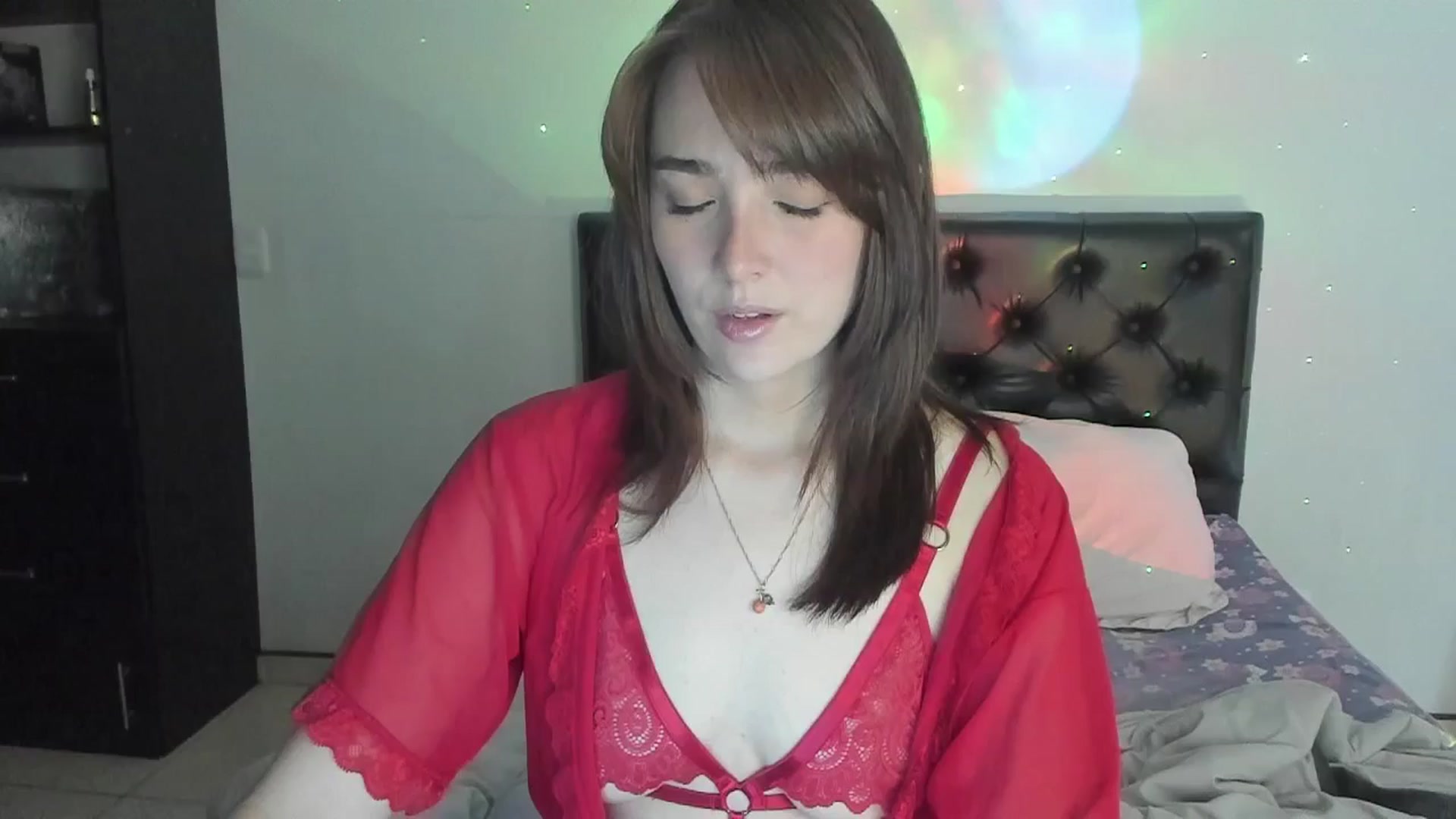 Thewhitegirl video thumbnail