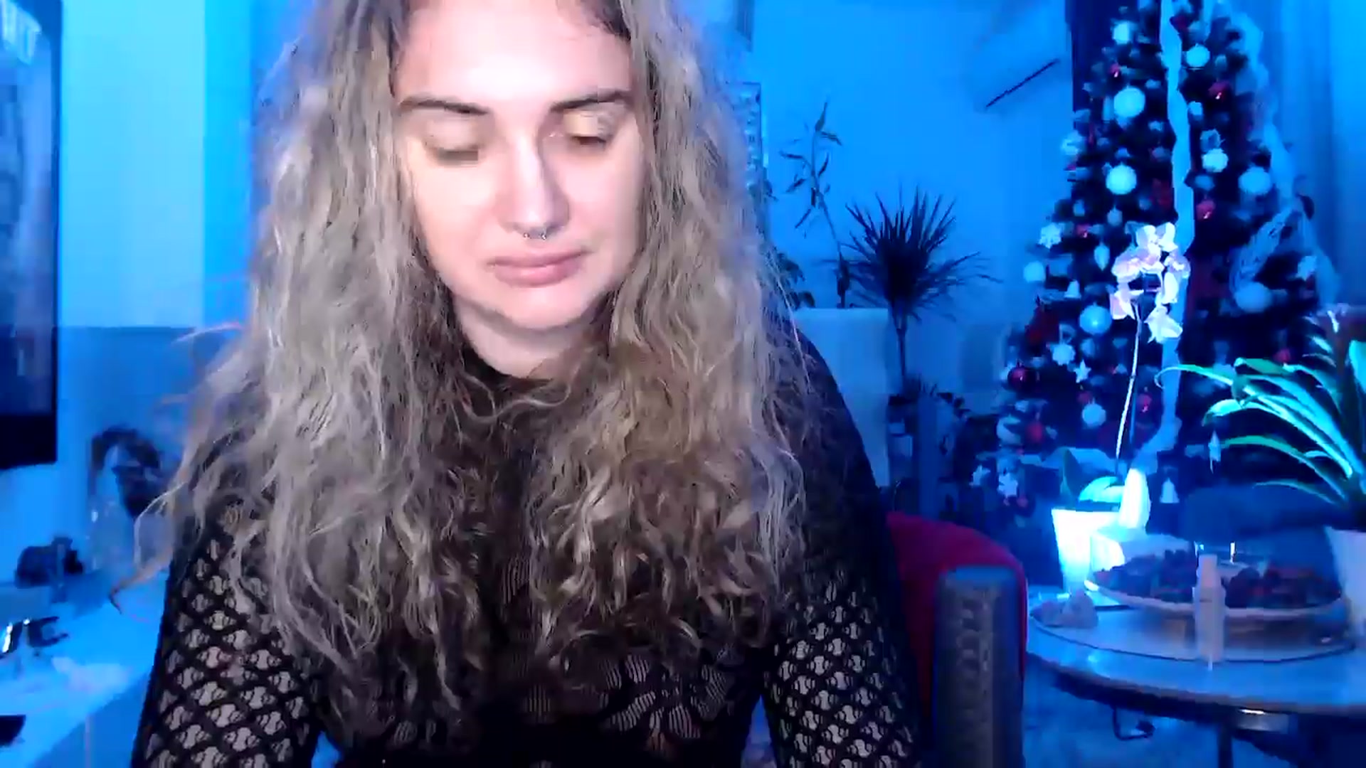 MissDivinna video thumbnail