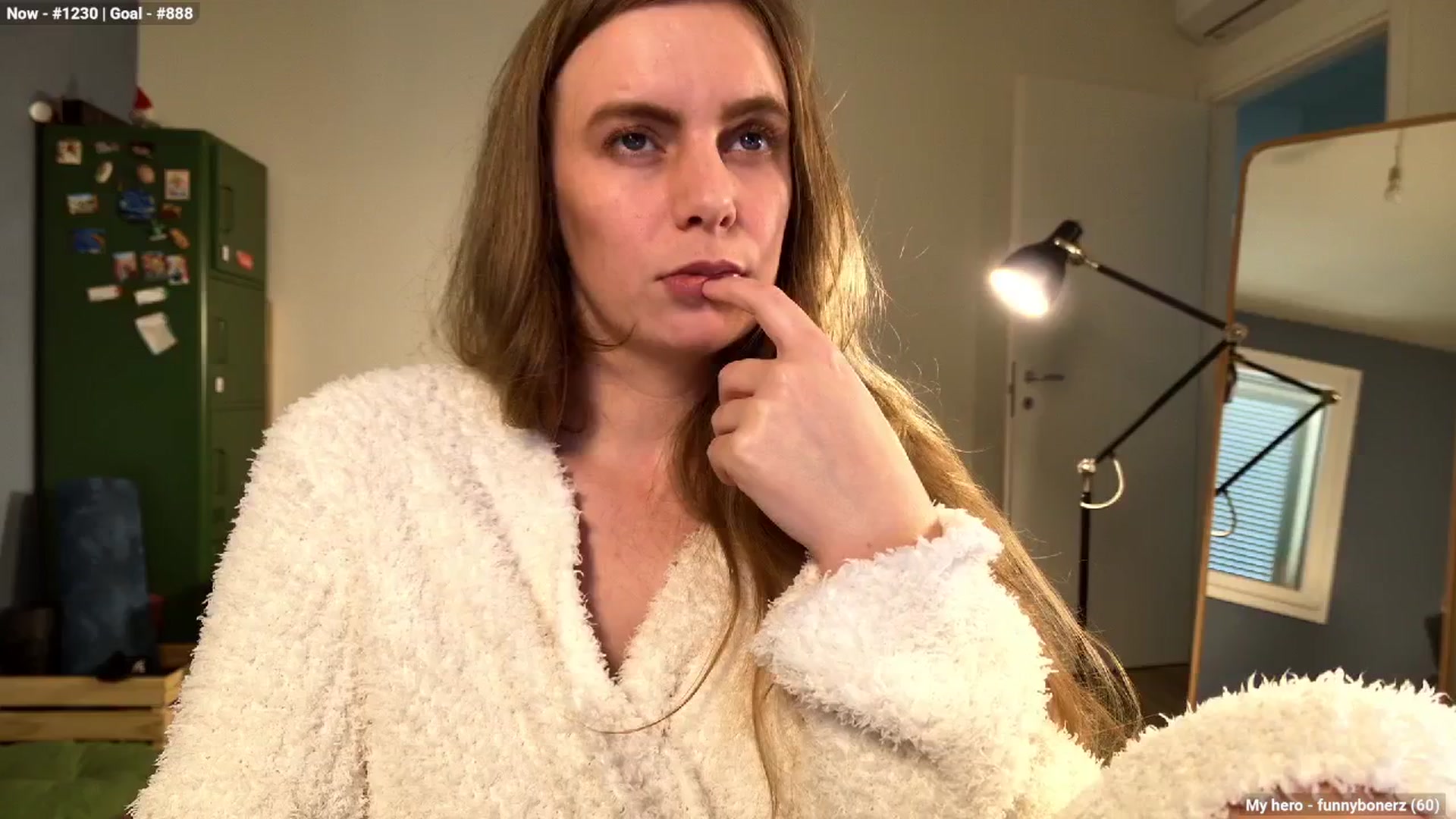 Personage video thumbnail