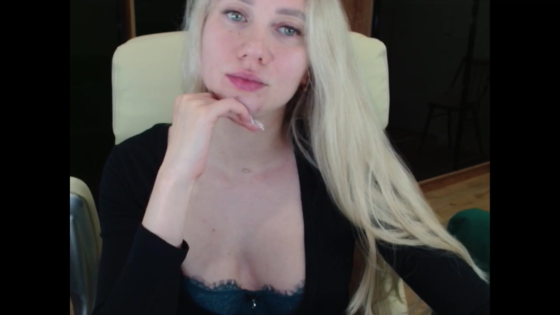 Miss_Sylvia video thumbnail