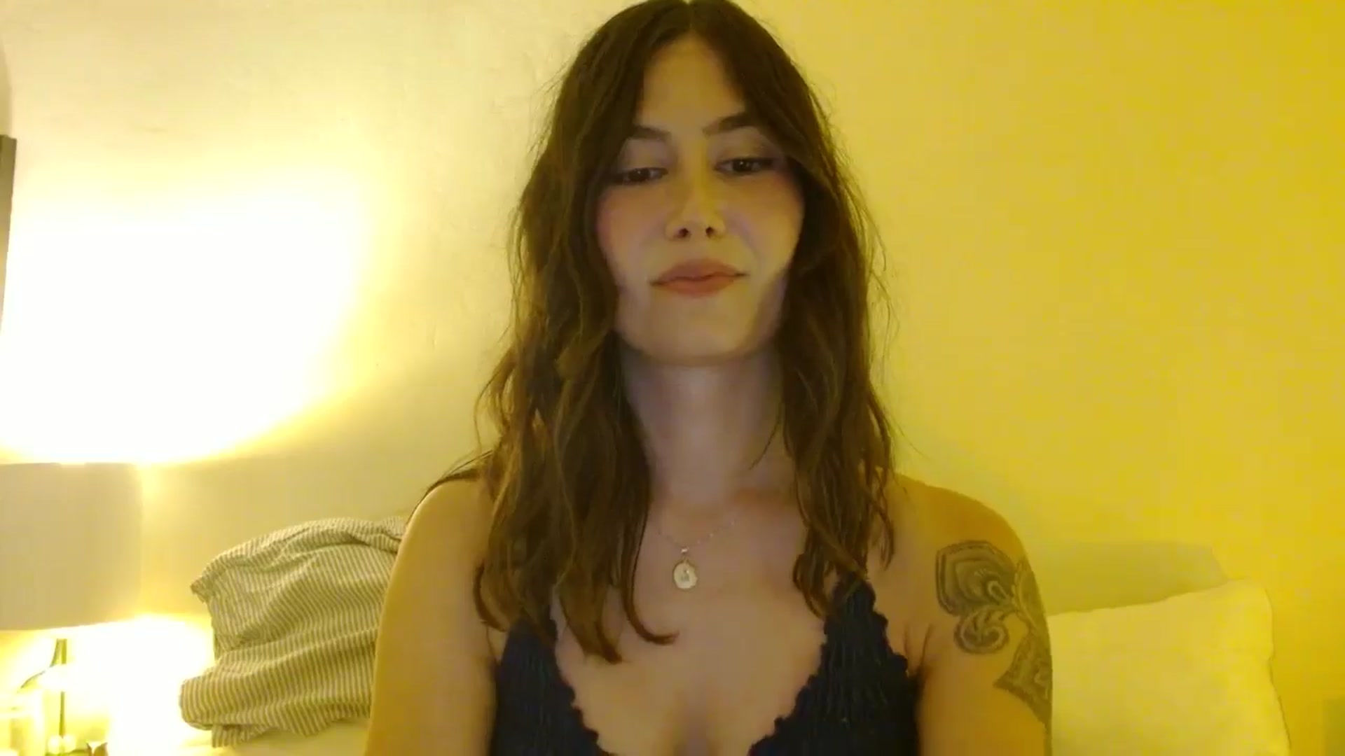 honey28 video thumbnail