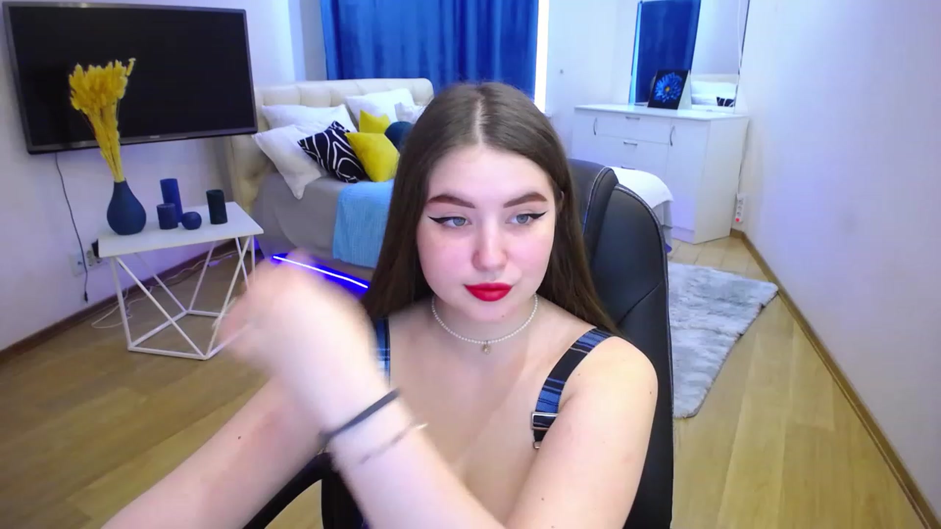 AdmireMyEyes video thumbnail