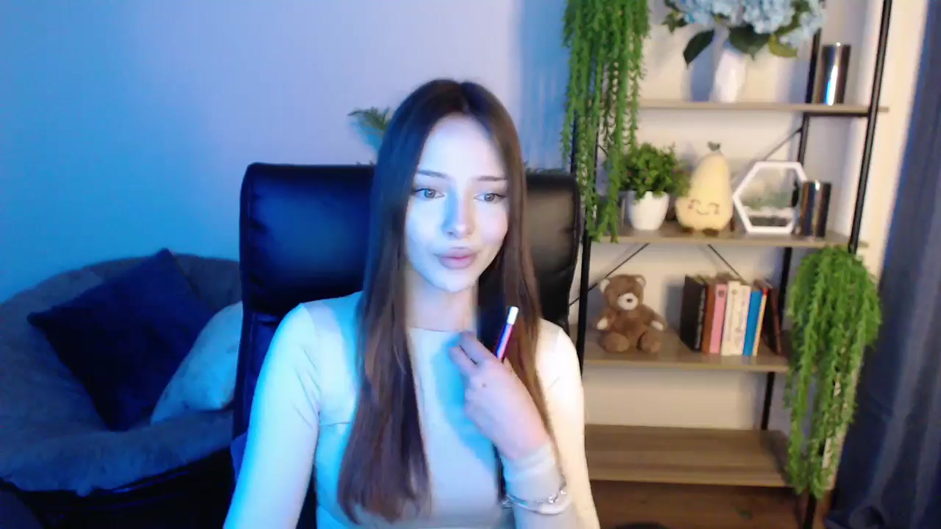 KateManelli video thumbnail