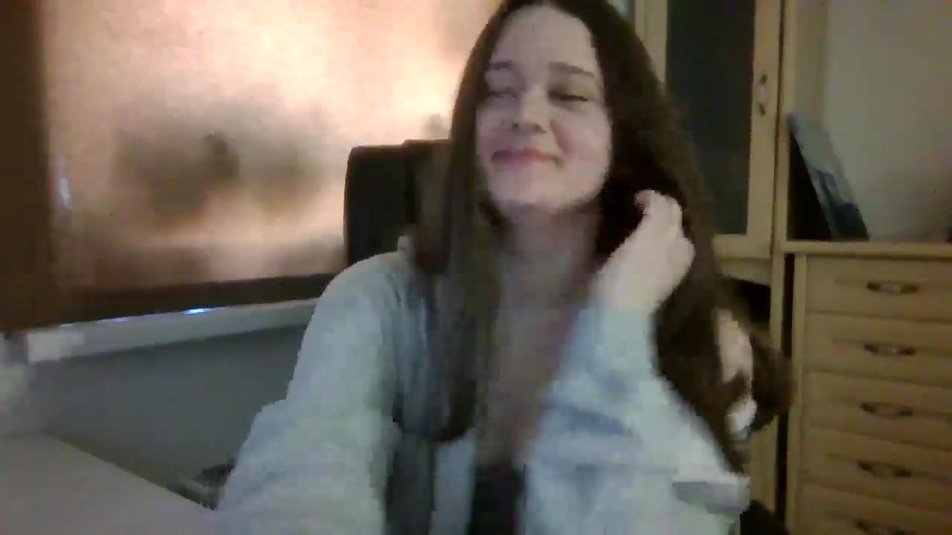 KiraDelys video thumbnail
