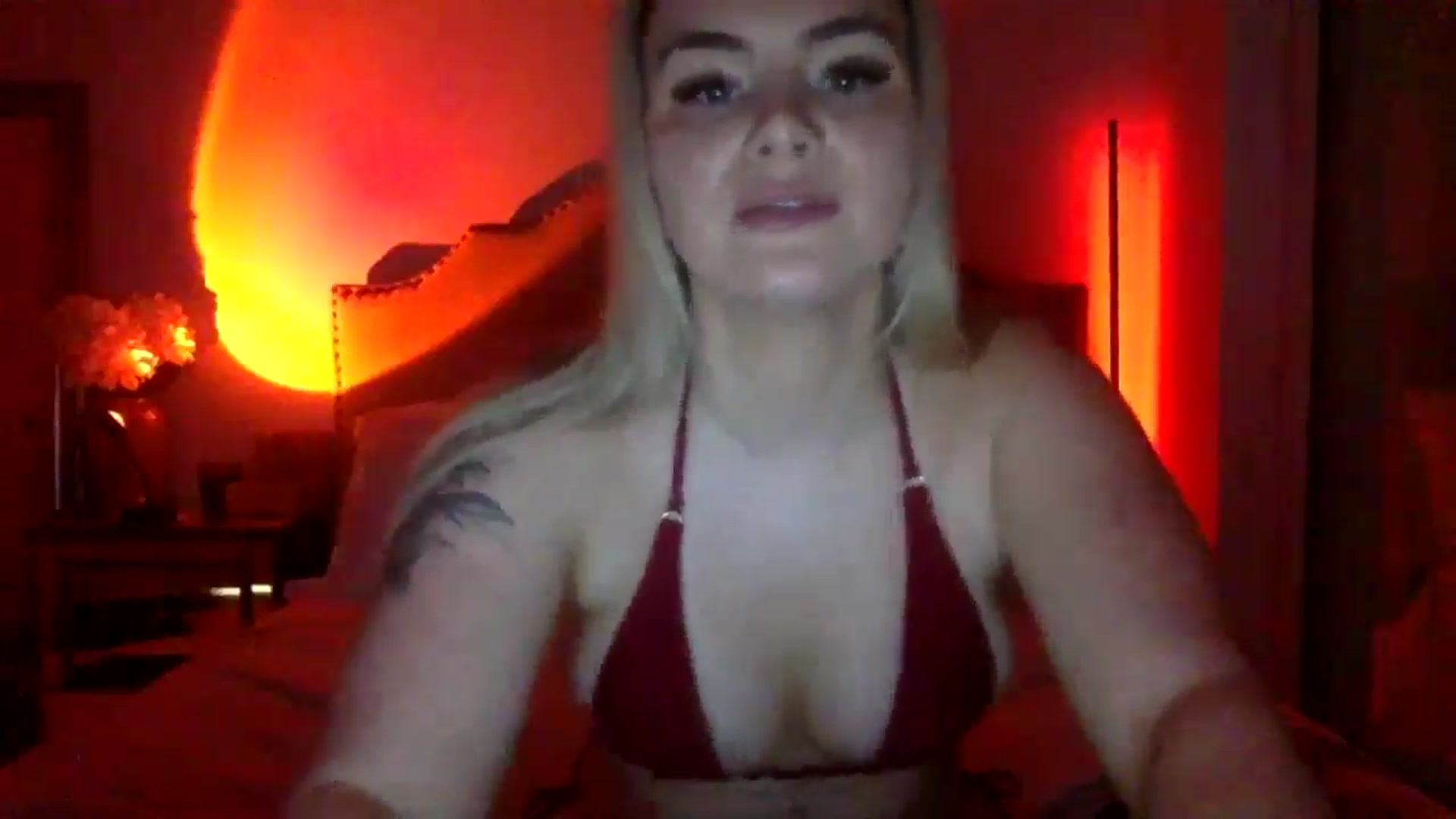 Chloeluv7 video thumbnail