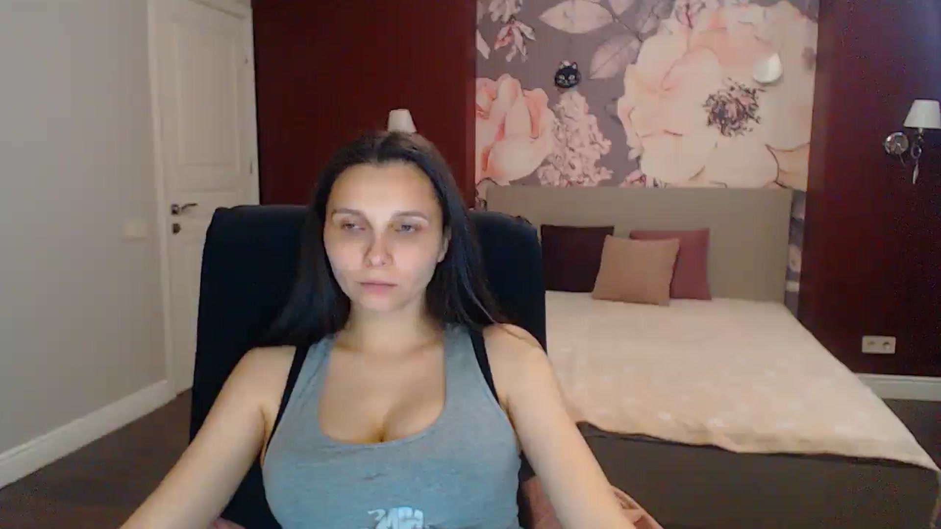 Karina_Mils video thumbnail