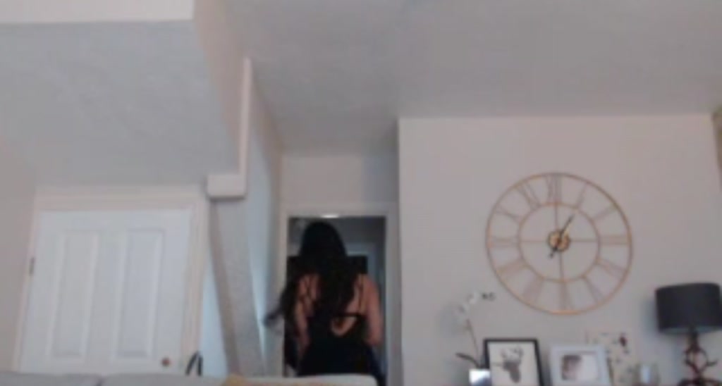 MissReinaT video thumbnail