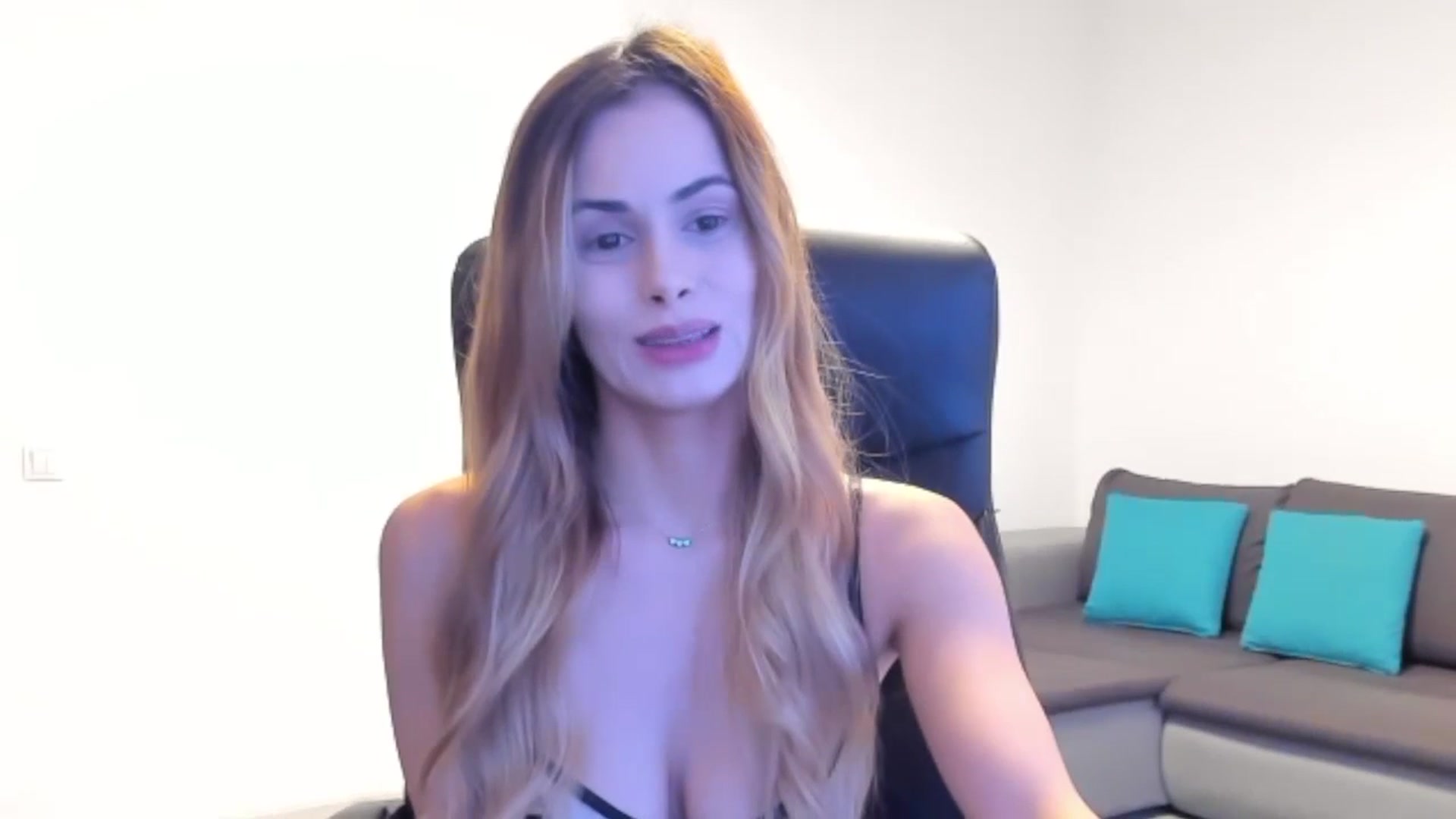 Tweety_ video thumbnail