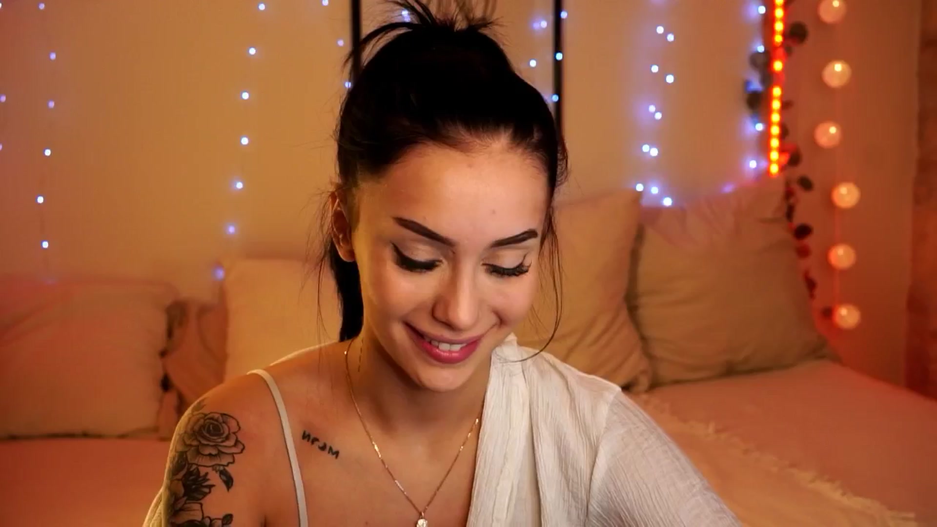 Naomii18 video thumbnail