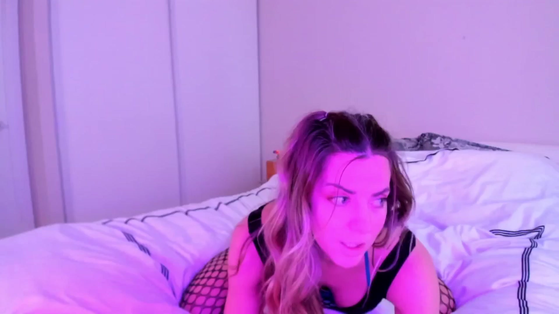 Auvrielle video thumbnail