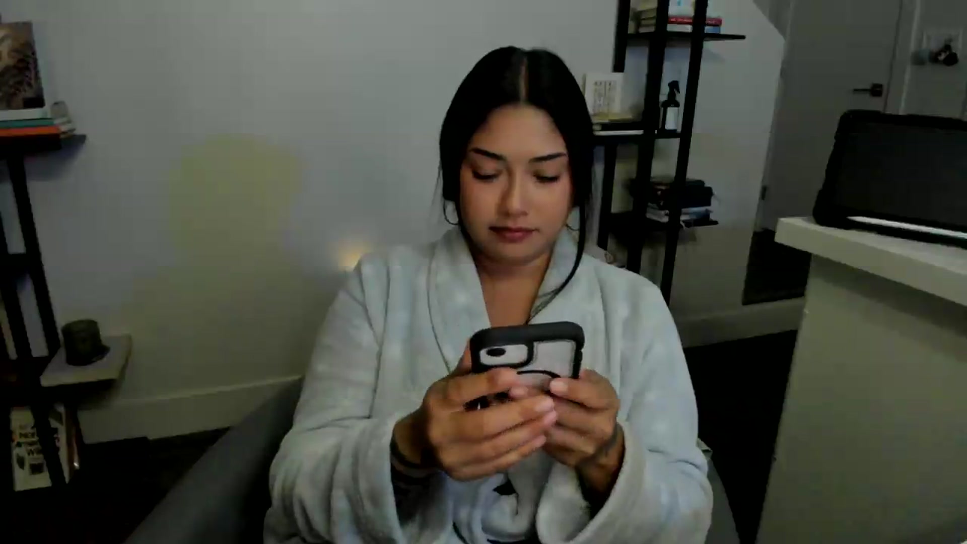 YourGoddessLu video thumbnail