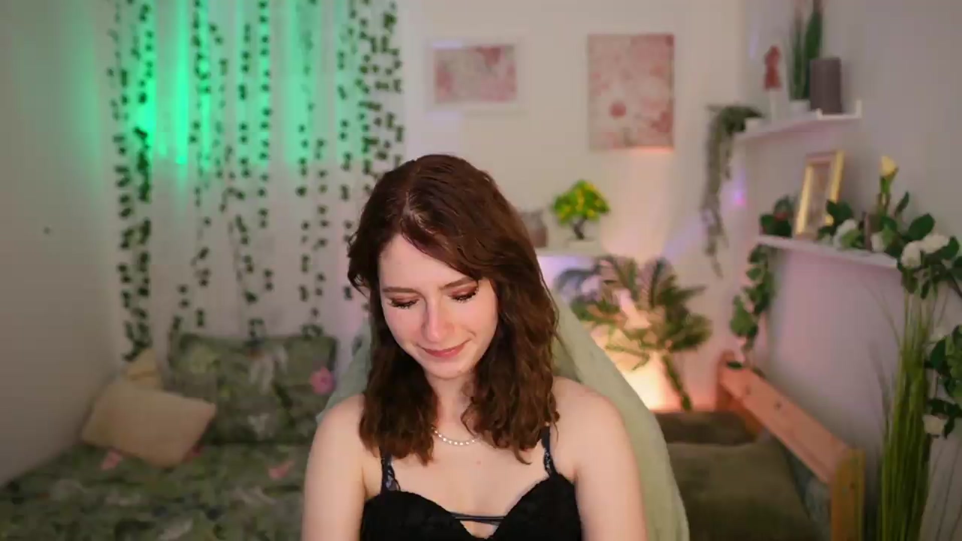 Emily_Paris18 video thumbnail