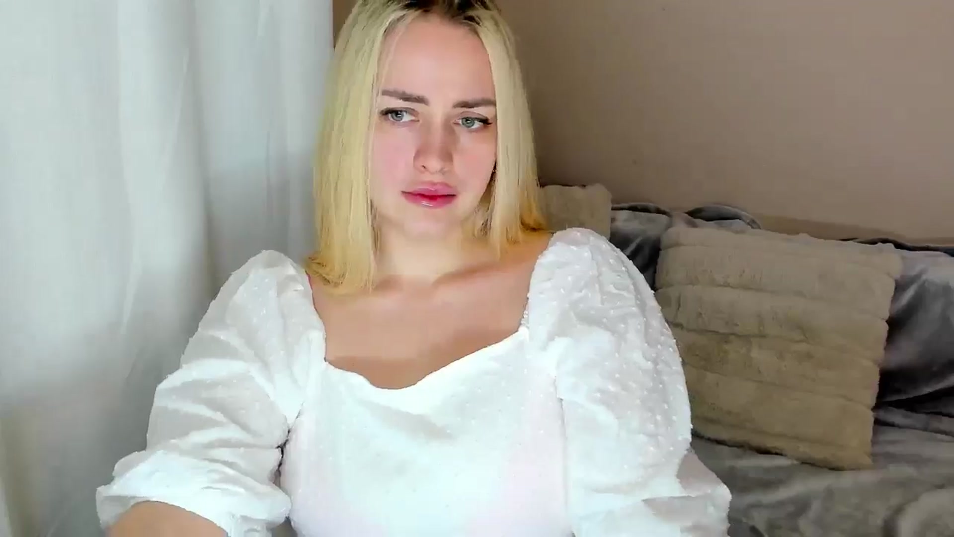 Katy__Berry video thumbnail