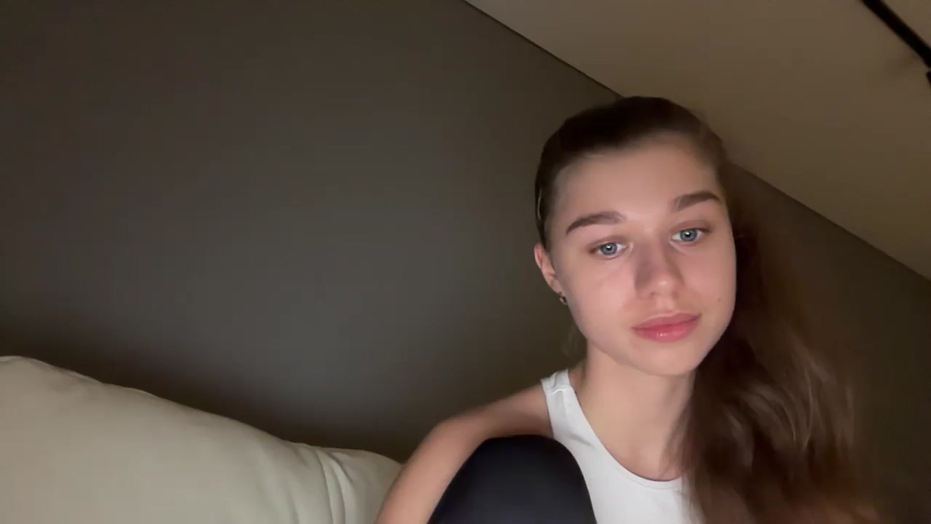 JewelReigns video thumbnail