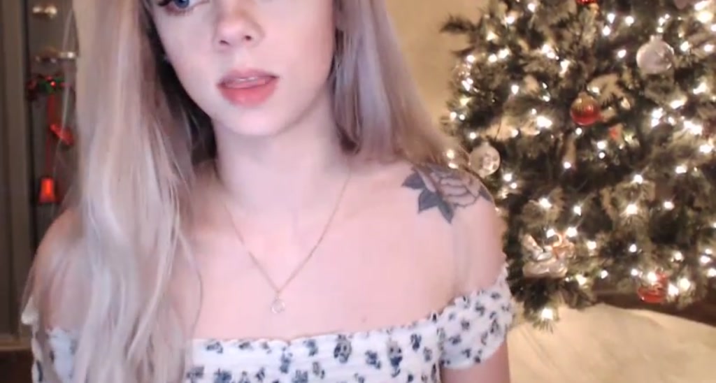 Kitten video thumbnail