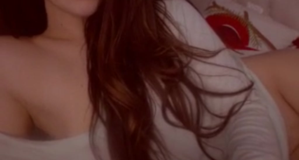 BrattyBelle video thumbnail