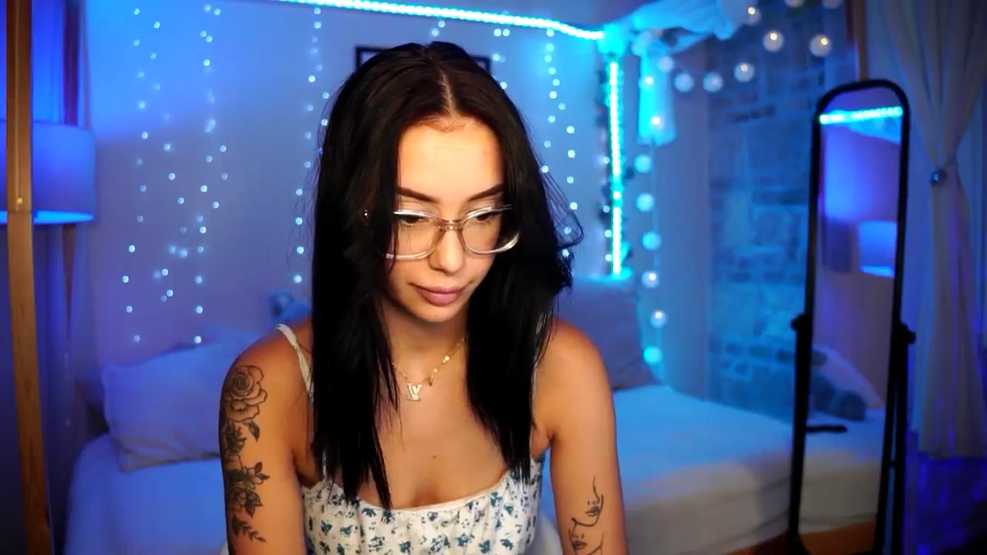 Naomii18 video thumbnail