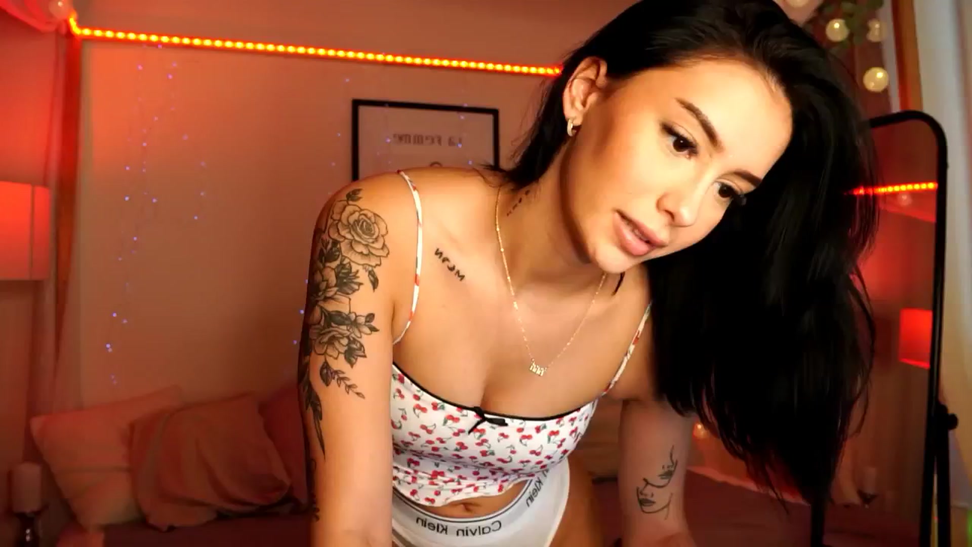 Naomii18 video thumbnail