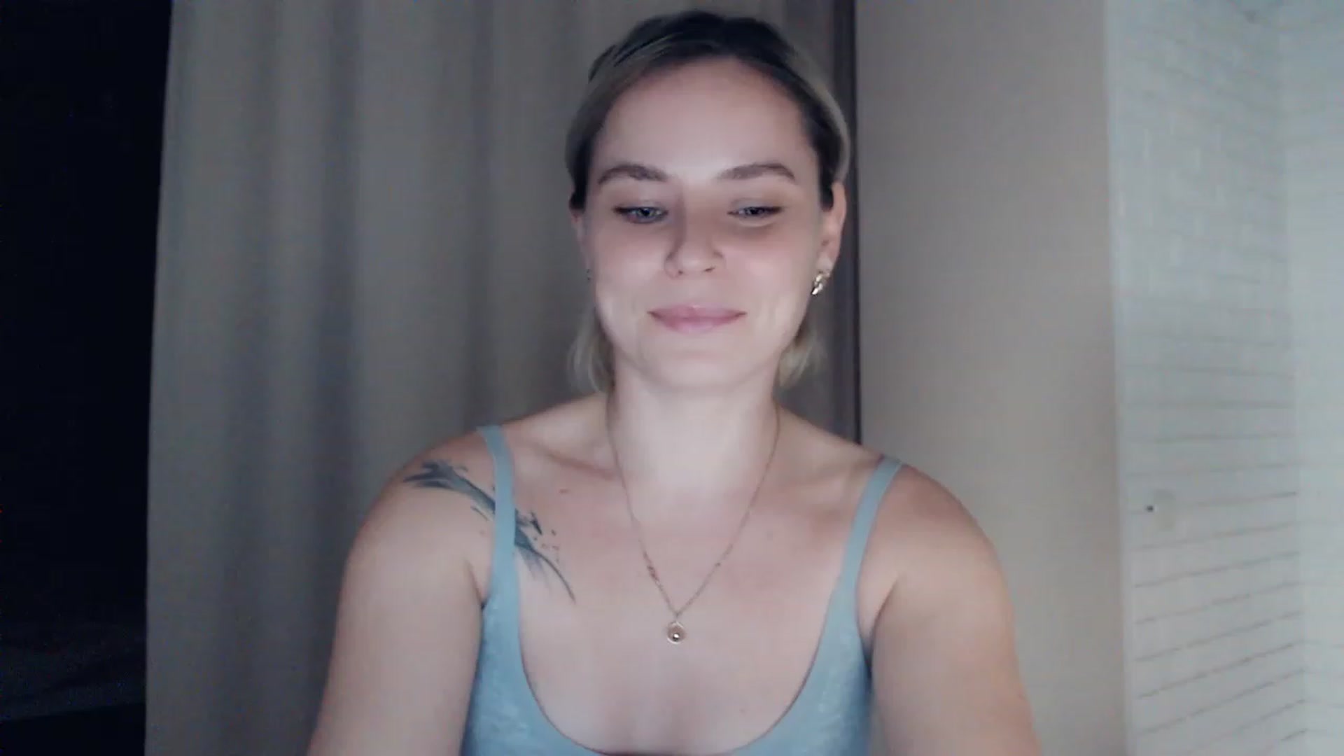 EMMA_U2 video thumbnail