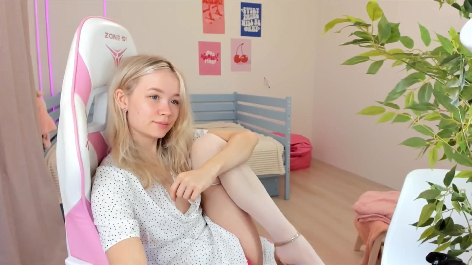 Alice_Chery video thumbnail