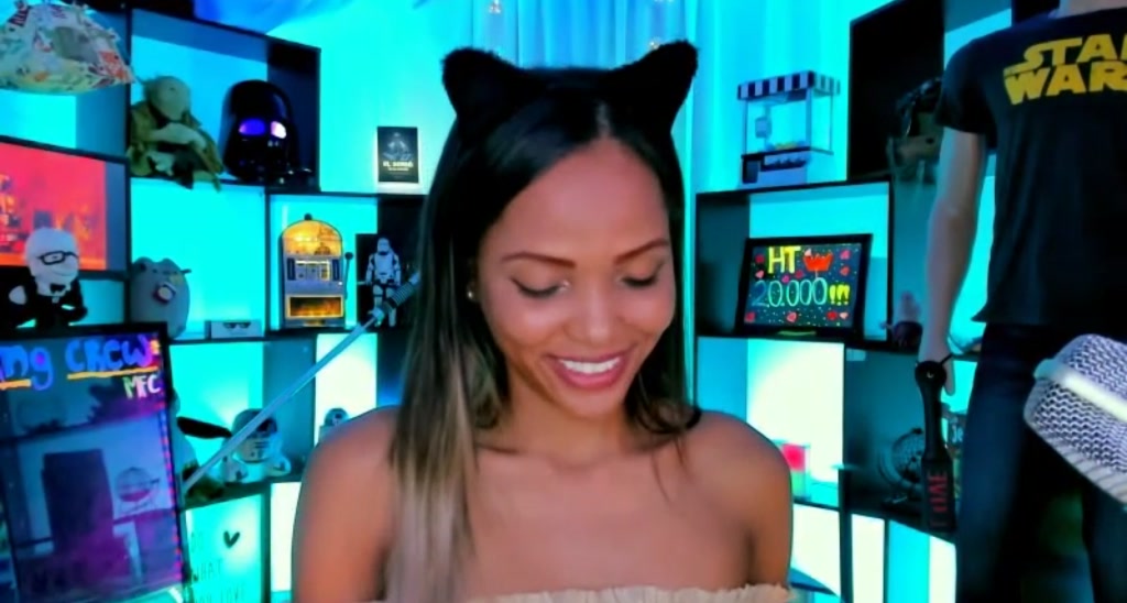 LinaAwesome video thumbnail