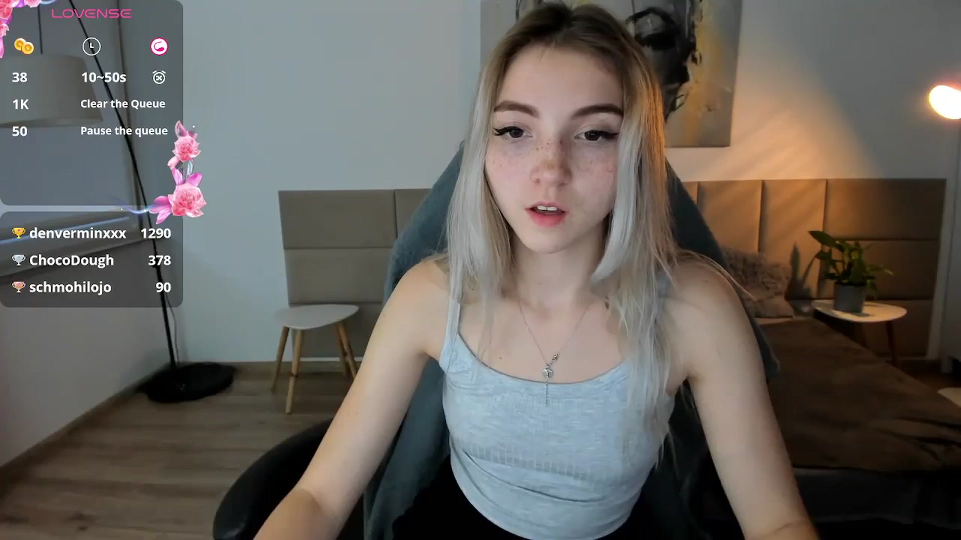Daisyy video thumbnail