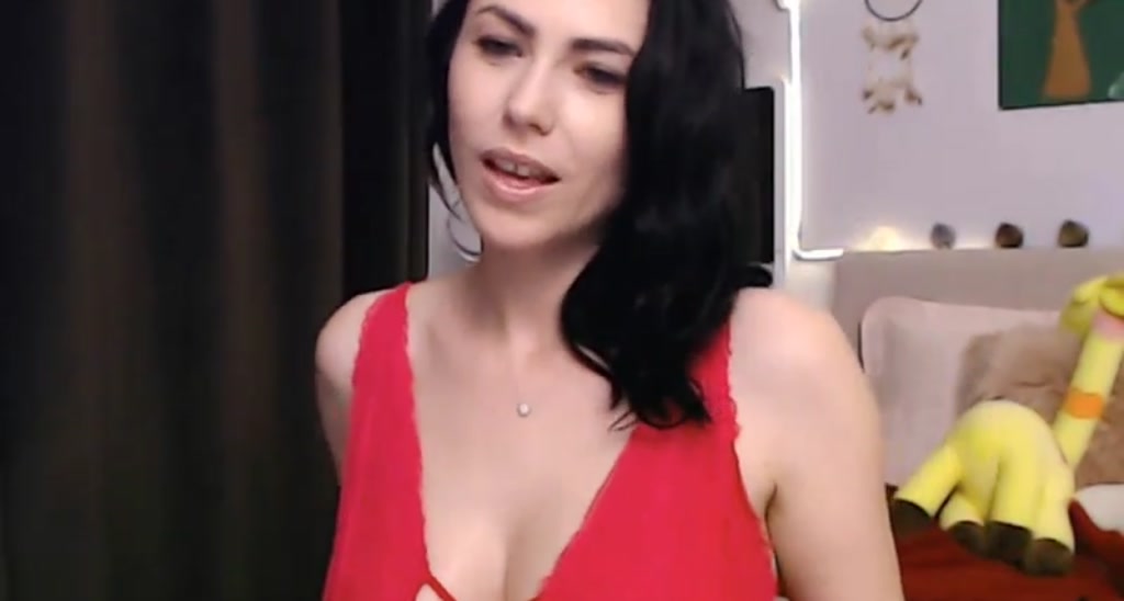 Ami_White video thumbnail