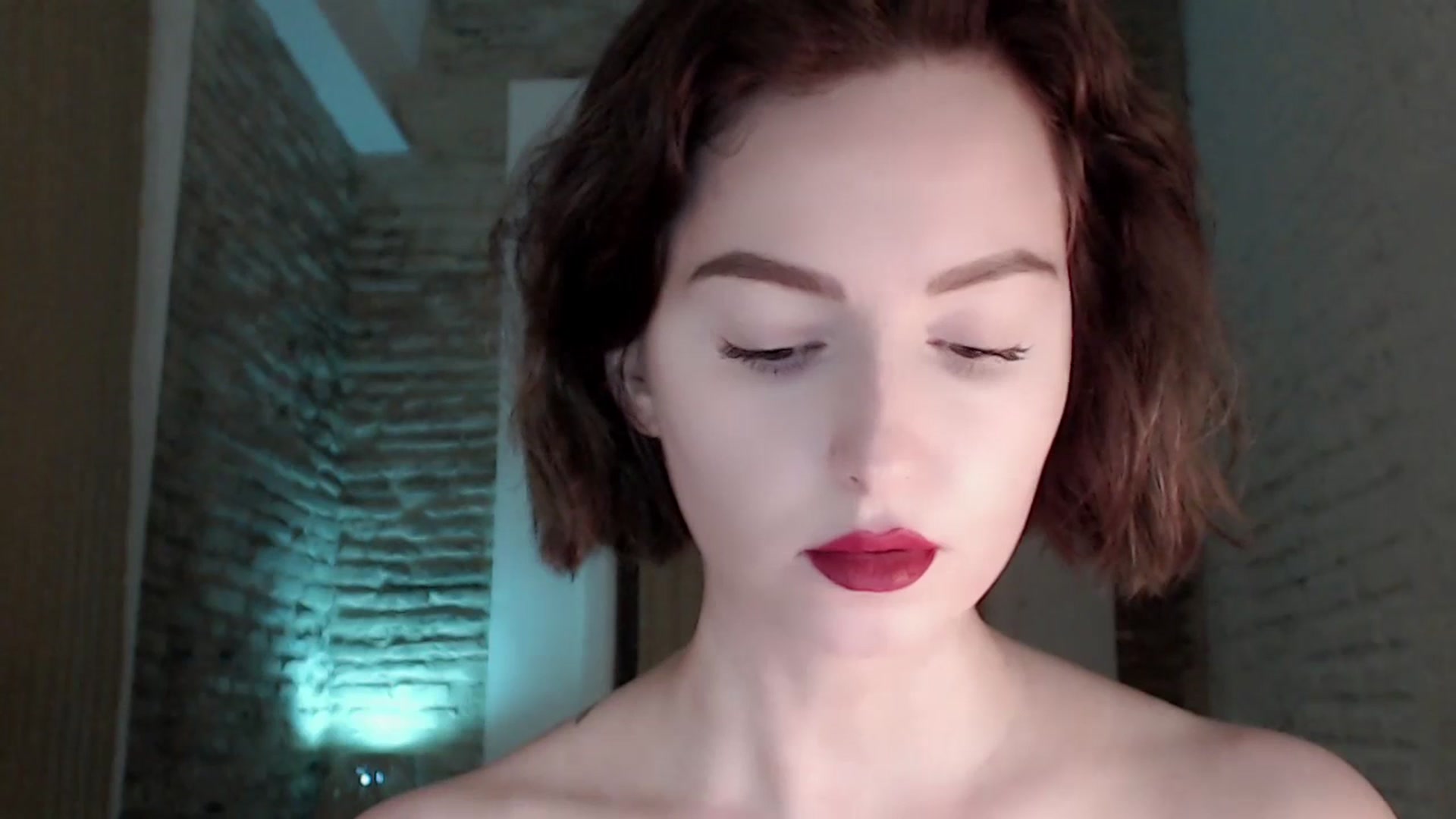 Red_Lips_Girl video thumbnail