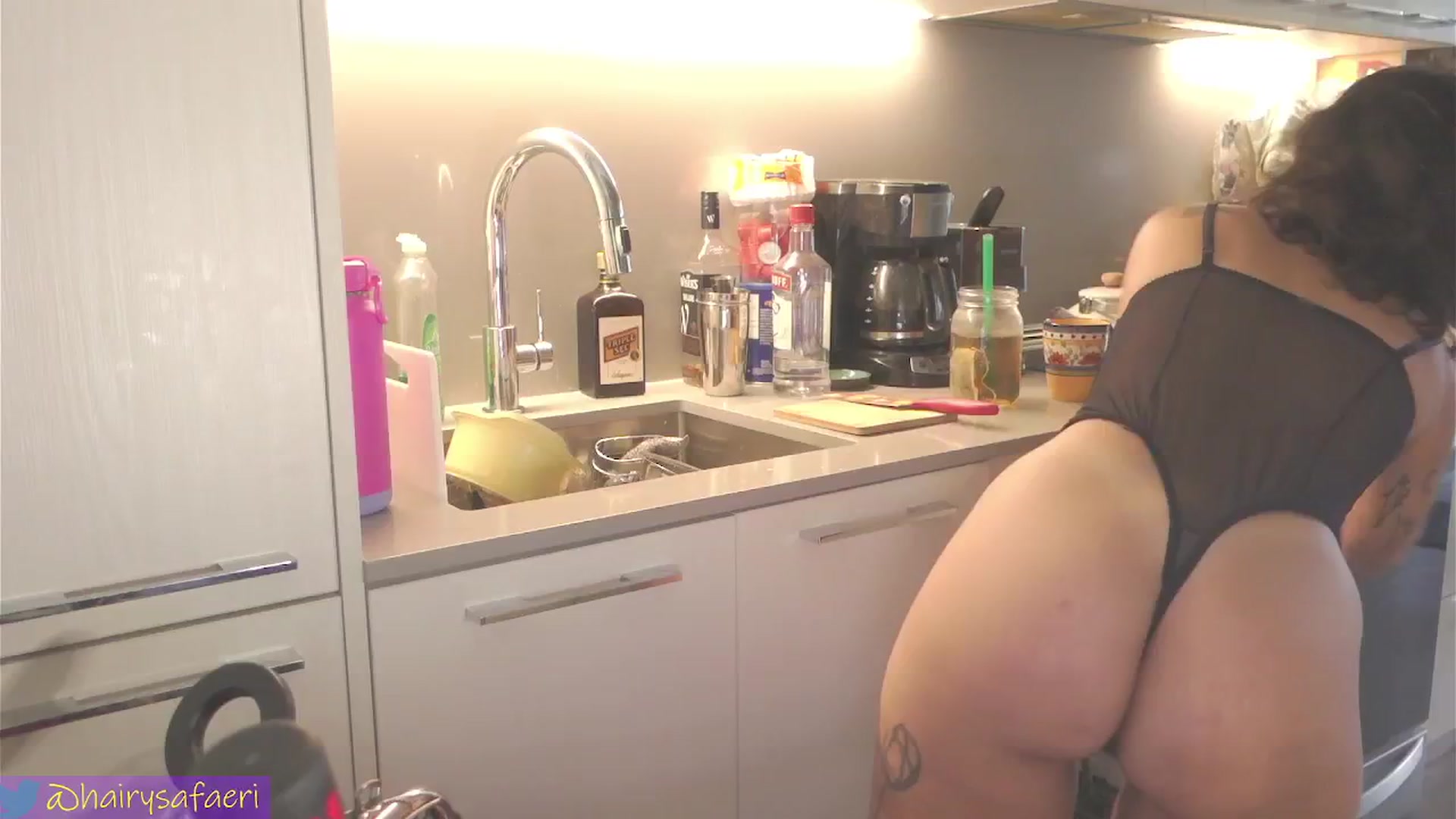 HairySafaeri video thumbnail