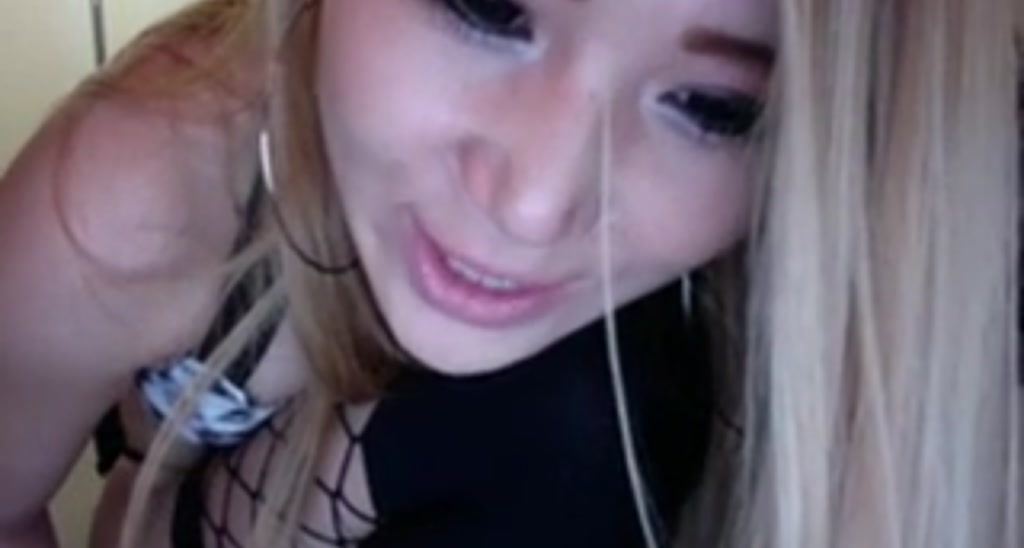 HentaiQueen video thumbnail