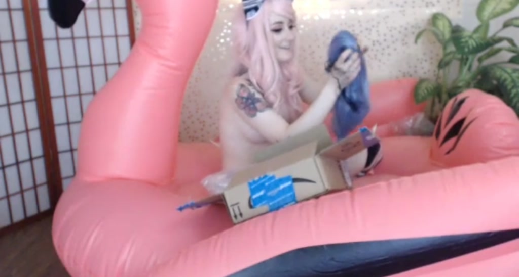 LanaLush video thumbnail