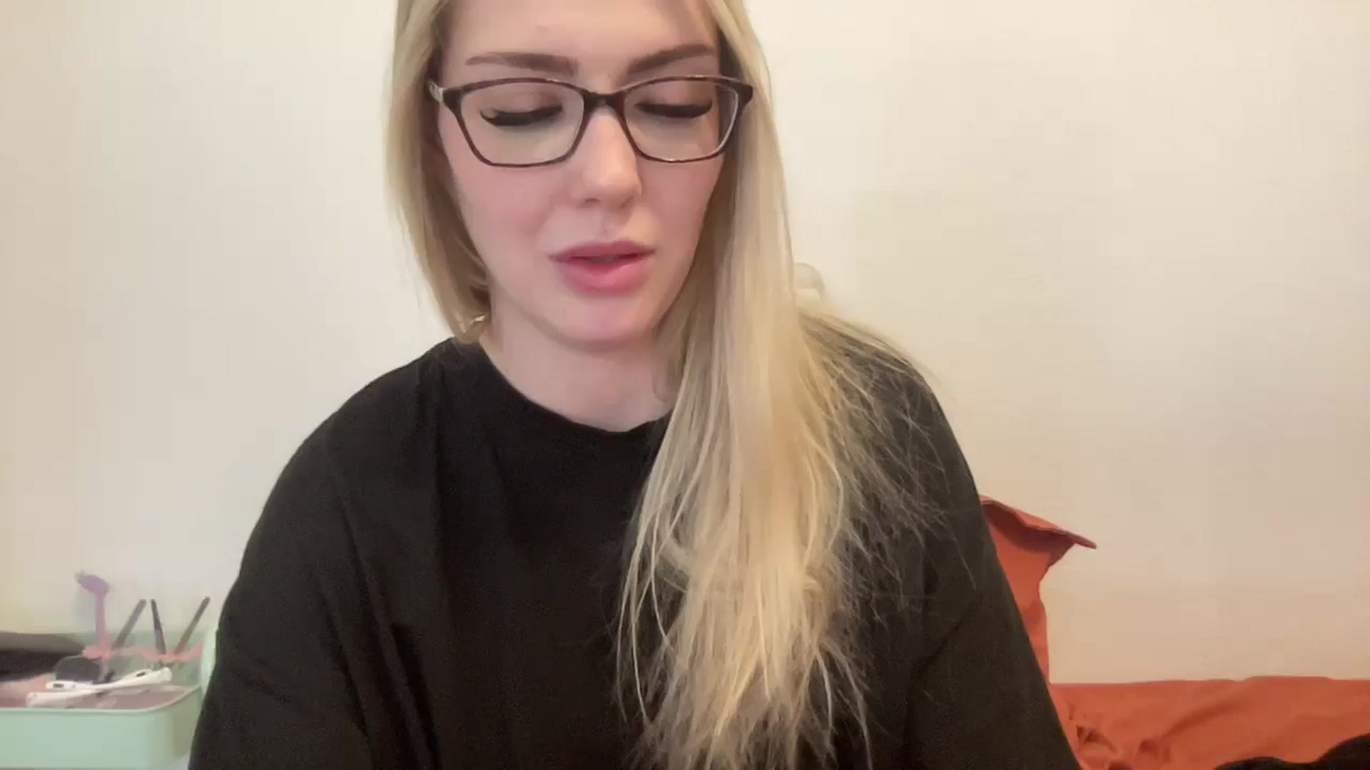 AshleyMarina video thumbnail