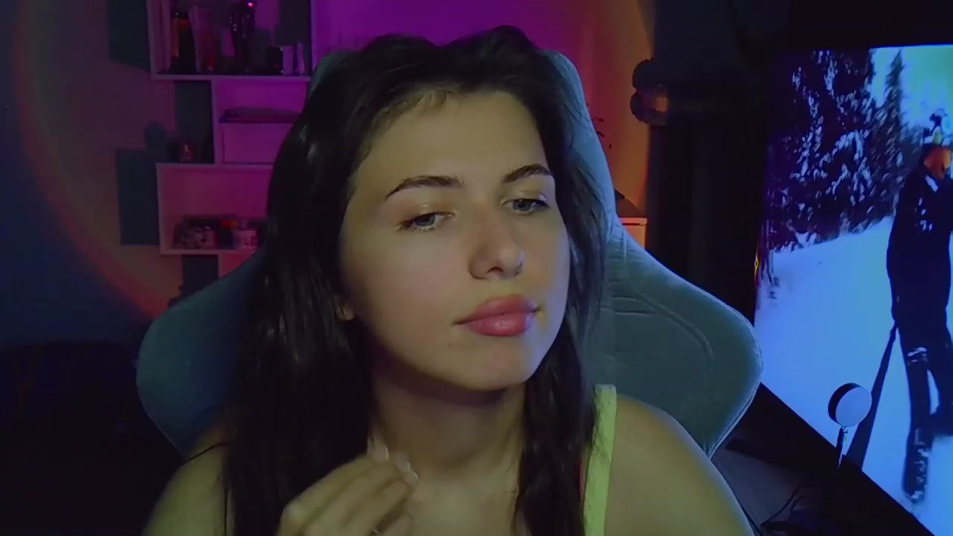 YourrAngell video thumbnail