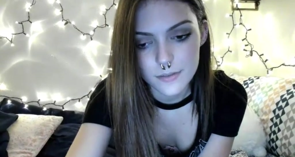 LittleViv video thumbnail