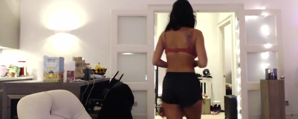 MissKreazy video thumbnail