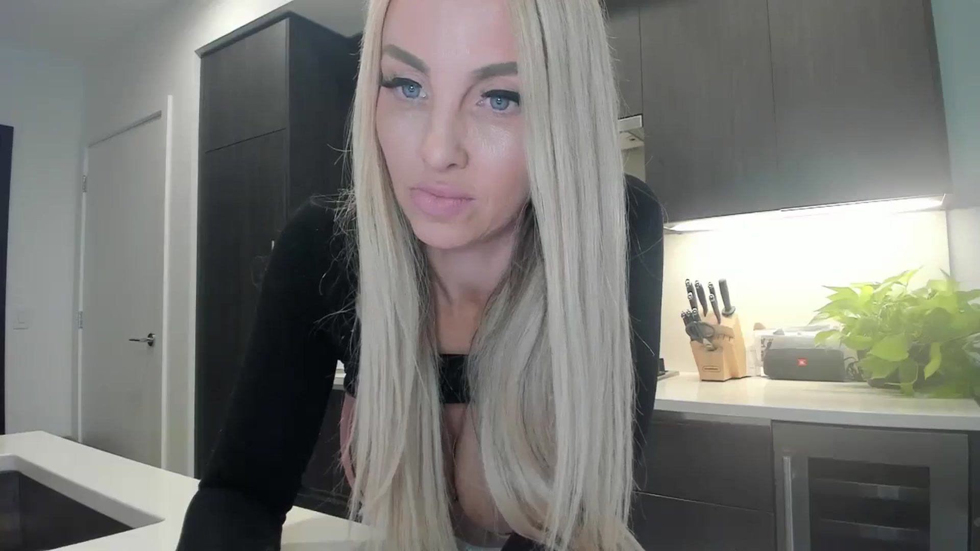 Mollyboots video thumbnail