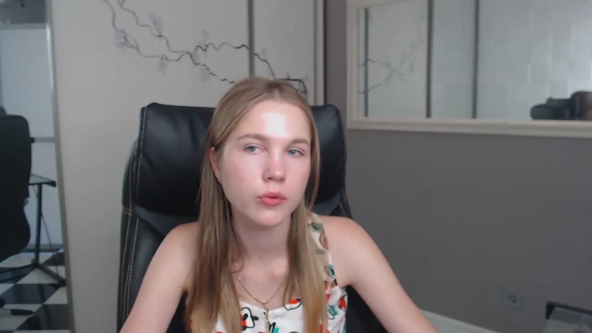 Kate_Lewiss video thumbnail