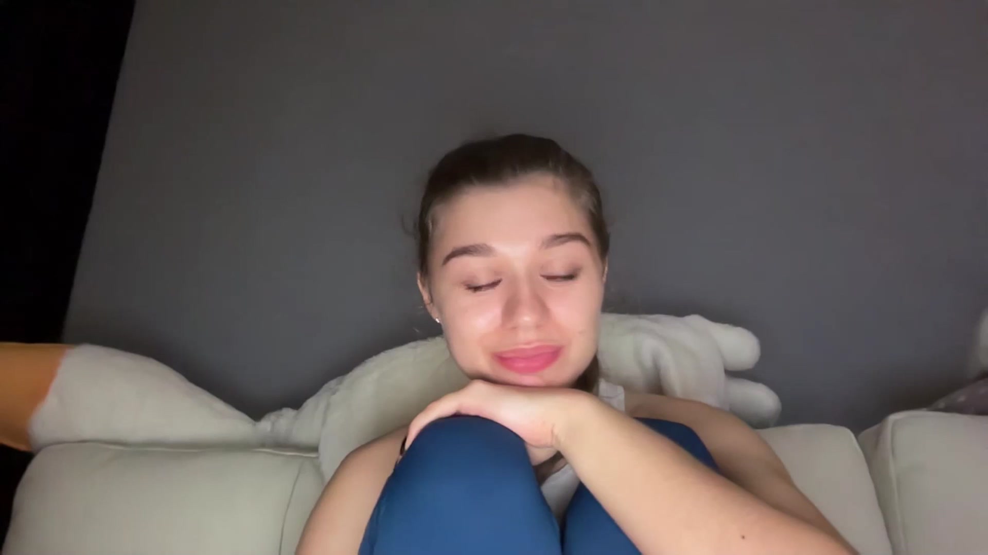JewelReigns video thumbnail