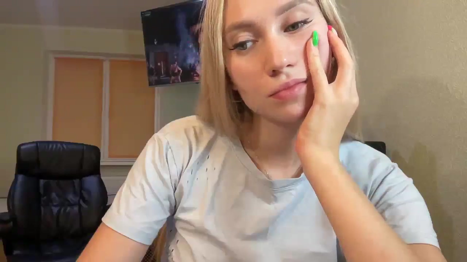 Miss_Sylvia video thumbnail