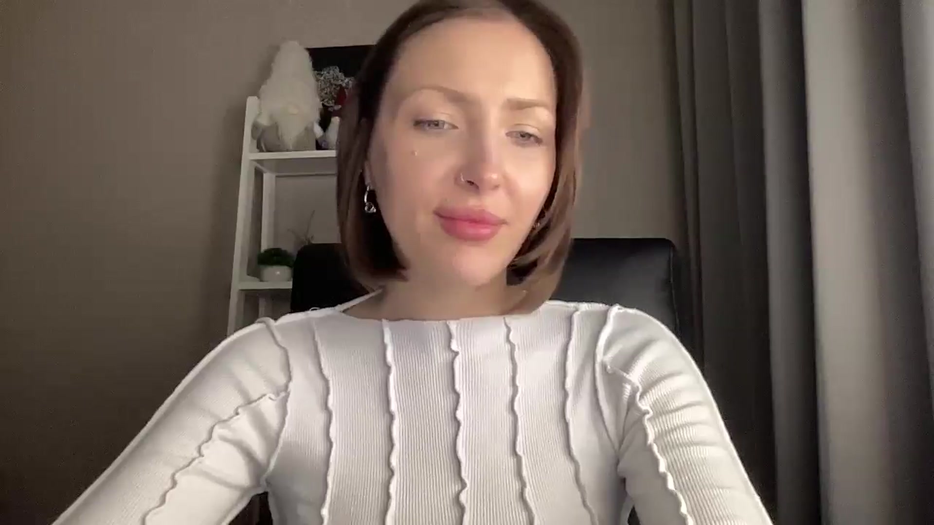 Di_Pearl video thumbnail