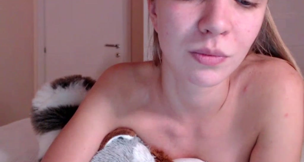 CuteDoll1995 video thumbnail