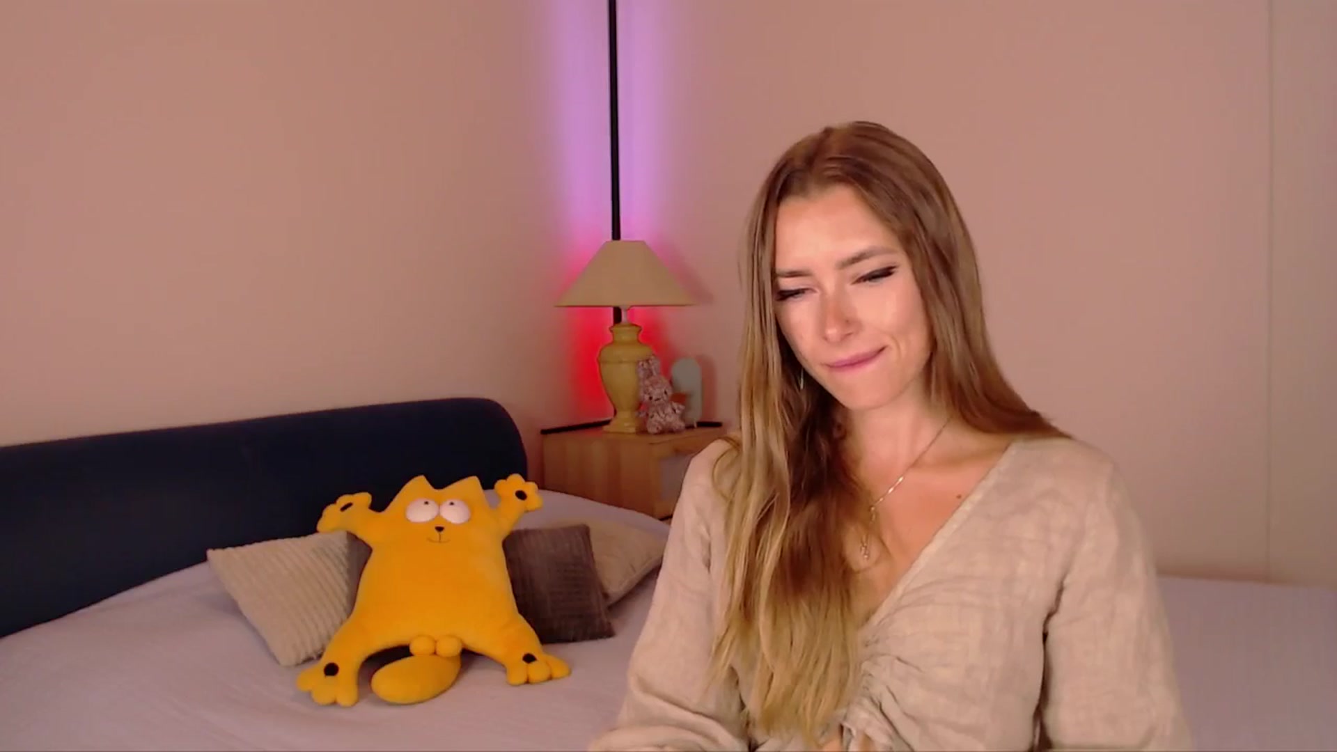 SimonsWife video thumbnail