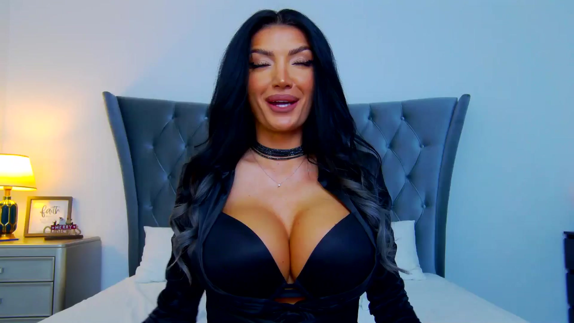 Karina_Smith video thumbnail