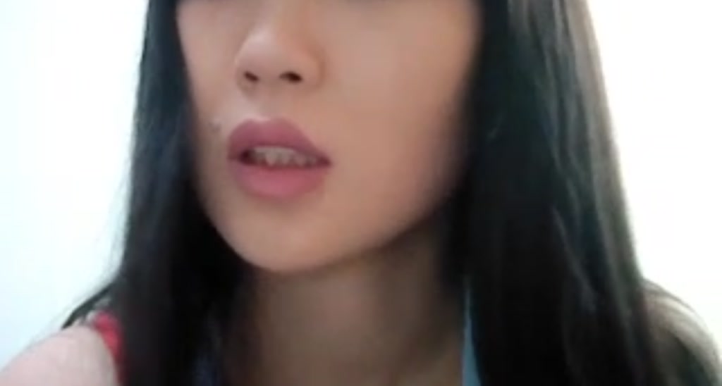 Danni_Fox_ video thumbnail