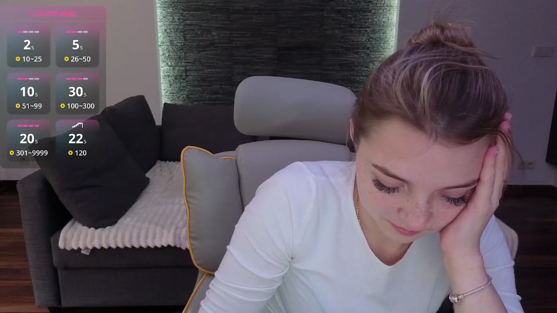 Daisyy video thumbnail